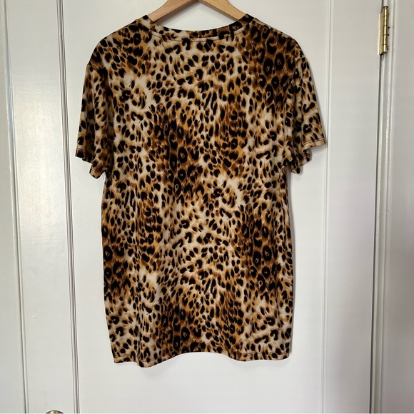 Leopard Tee - Picture 2 of 2